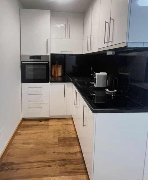 Cosy Apartment Wina Bagian luar foto